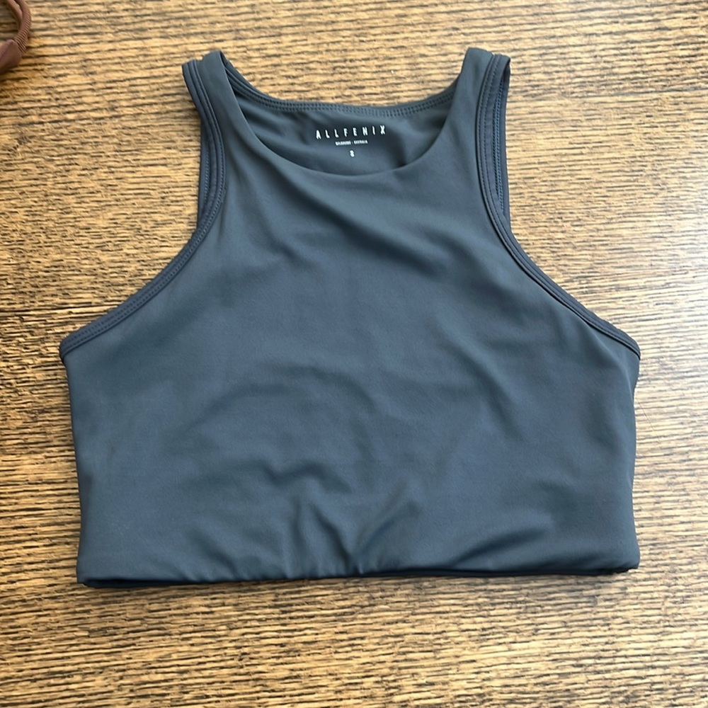 gray high neck sports bra